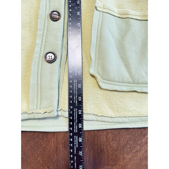 Blue Blush Women's Chartreuse Soft Fleece Oversized Button-Up Cardigan Medium - Picture 2 of 8